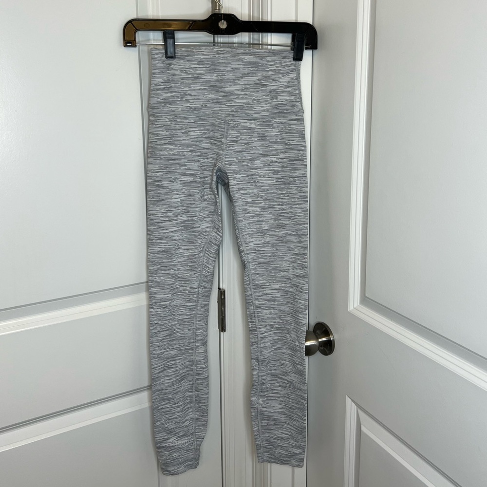 Lululemon leggings size 4